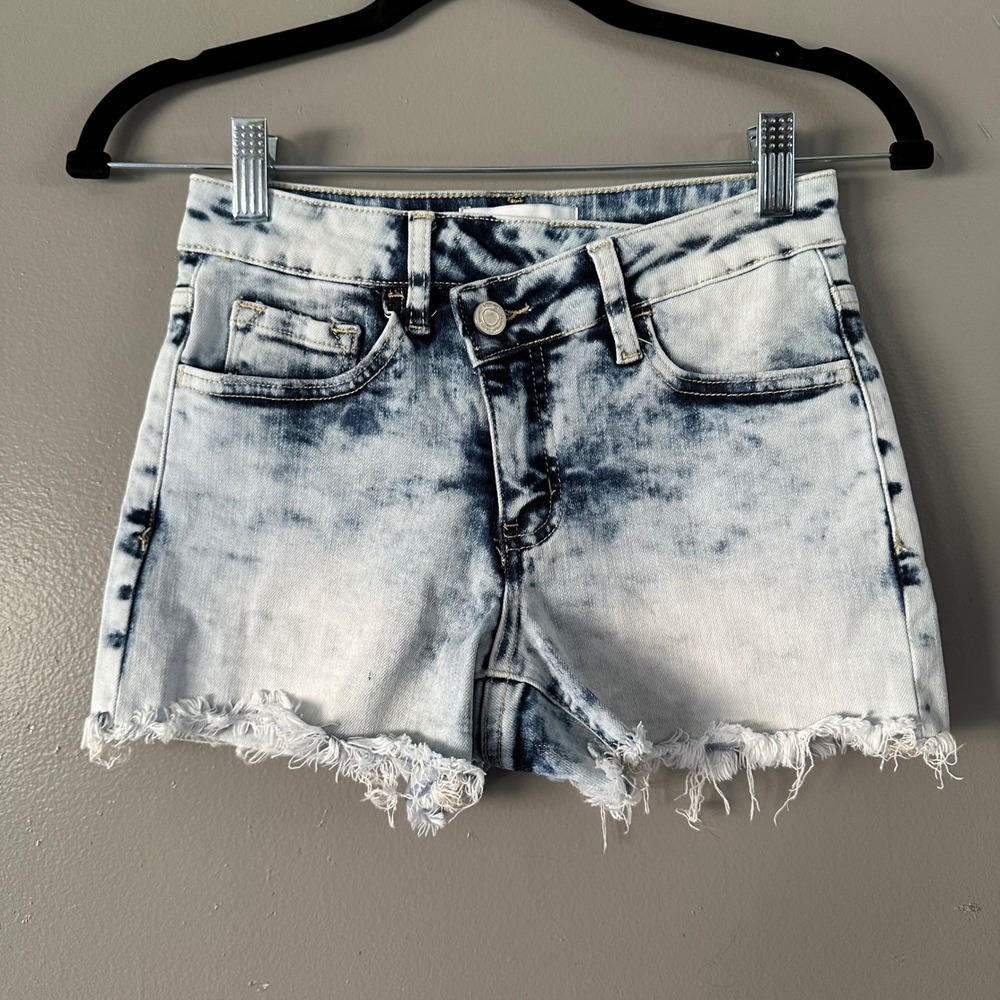 Vervet‎ Los Angeles Crossover Waist Acid Wash Cutoff Shorts